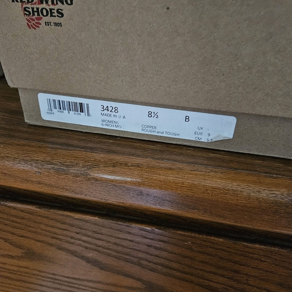 Red Wing 6 In Moc Toe Boots - Picture 5 of 7